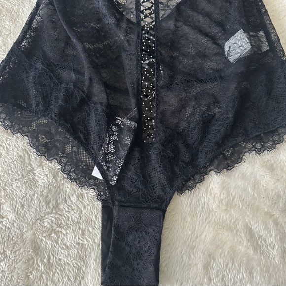 Intimissimi Black Bodysuit with Sheer Detailing Size M - Picture 4 of 6